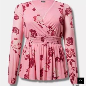 NWOT Torrid 00 (M/L) surplice babydoll blouse